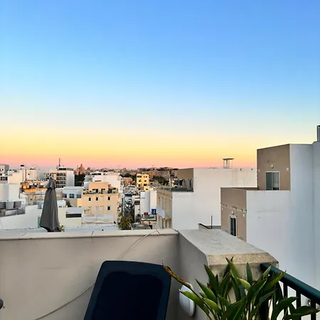 דירה Duplex Penthouse With Large Terrace And Views
